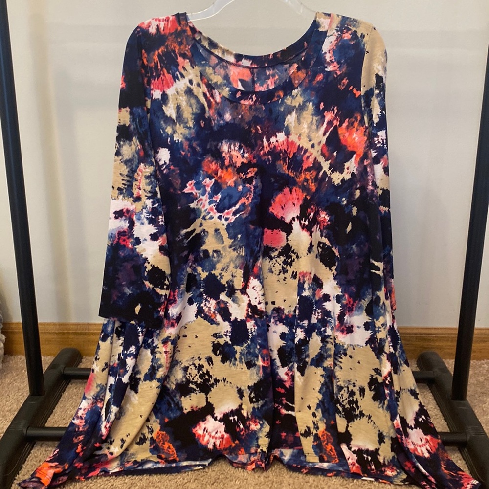 Boutique tunic